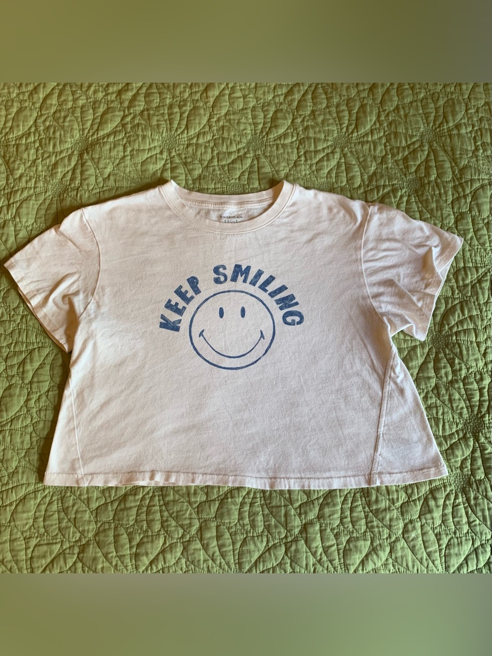American Eagle Cropped Smiley Graphic T-Shirt